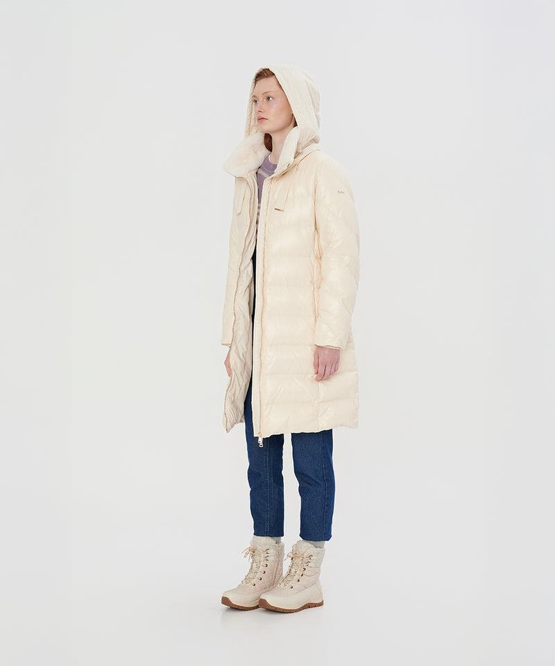 ELEGANT CREAM BELTED DOWN COAT