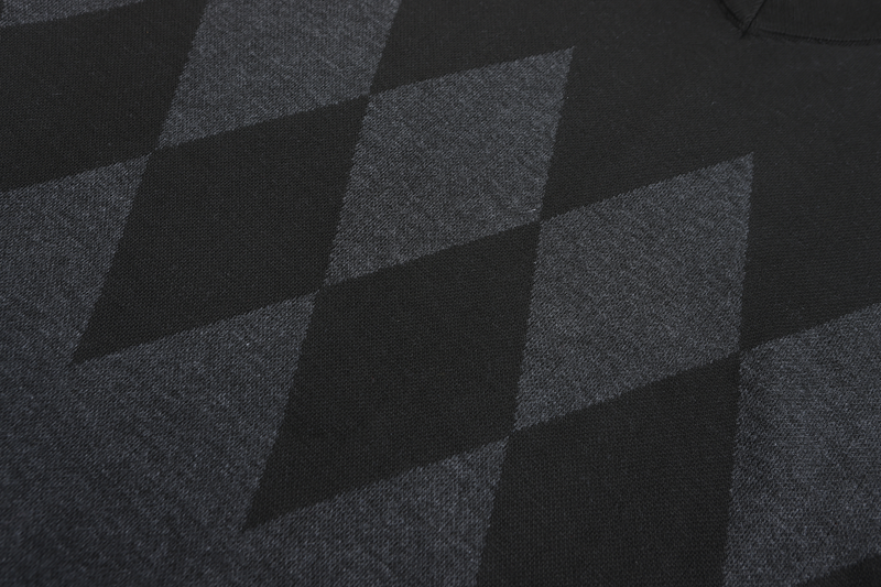 V-Neck Argyle Pattern Knitted Sweater